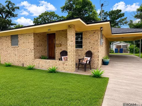 607 S Broadway St, Jennings, LA 70546