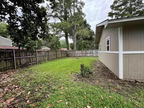 Exterior - 5080 Eudora Dr, Addis, LA 70710 photo 4 of 5