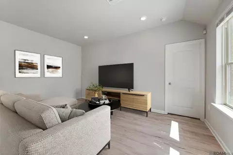 Living - 30814 Ava Ln, Walker, LA 70785 photo 3 of 3