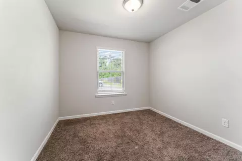 Bedroom - 30814 Ava Ln, Walker, LA 70785 photo 2 of 2