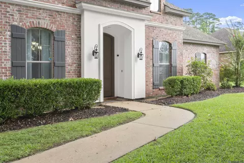 10733 Carol Lynn Rd, Denham Springs, LA 70726