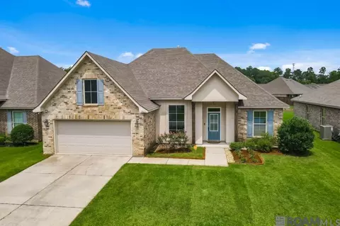 13802 Fig Dr, Denham Springs, LA 70726
