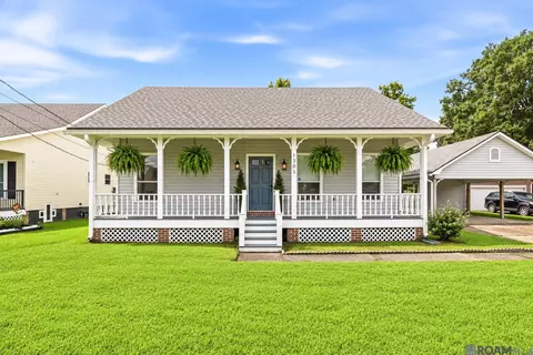 1305 E Tiffani St, Gonzales, LA 70737