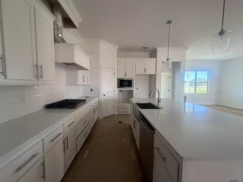 Kitchen - 146 Sophia Dr, Luling, LA 70070 photo 2 of 3