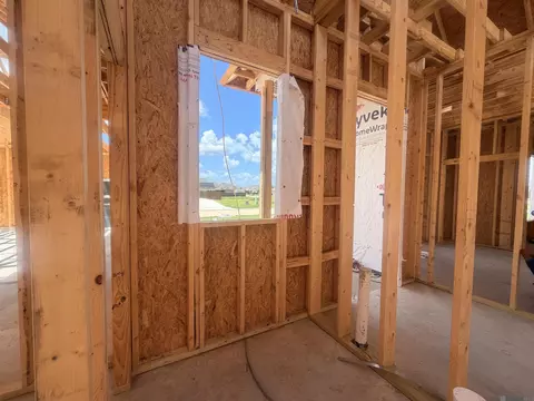 Entry Way - 305 Sophia Dr, Luling, LA 70070 photo 4 of 5