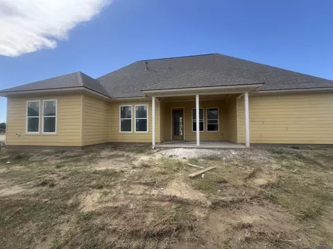 Exterior - 305 Sophia Dr, Luling, LA 70070 photo 2 of 5