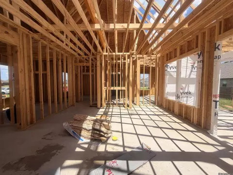 Entry Way - 305 Sophia Dr, Luling, LA 70070 photo 2 of 5