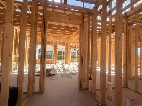 Entry Way - 305 Sophia Dr, Luling, LA 70070 photo 1 of 5