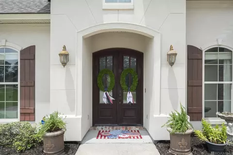 Entry Way - 32953 Fox Run Dr, Walker, LA 70785 photo 1 of 2