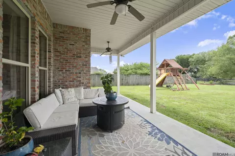 Exterior - 32953 Fox Run Dr, Walker, LA 70785 photo 2 of 5