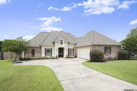 32953 Fox Run Dr, Walker, LA 70785