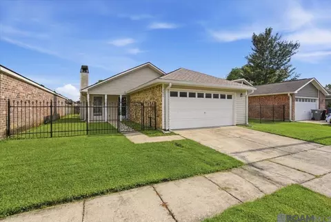 2054 Pecan Ridge Ave, Baton Rouge, LA 70816