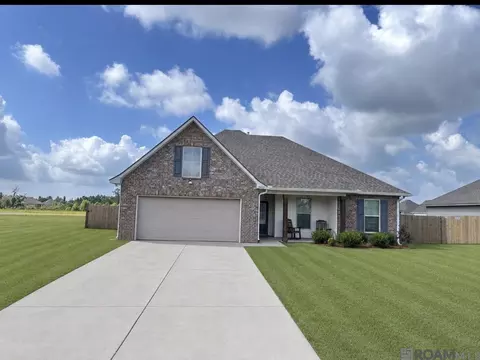 11102 Doubleday Dr, Hammond, LA 70403