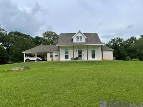 9771 Bank St Ext, Clinton, LA 70722
