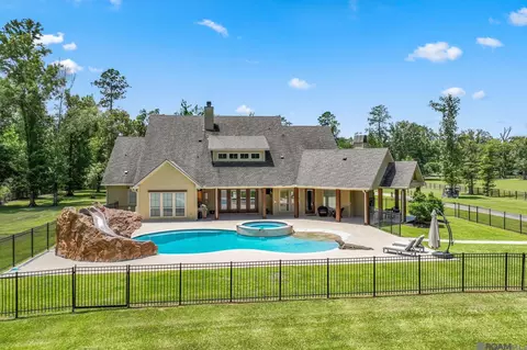 Exterior - 27605 Patterson Rd, Springfield, LA 70462 photo 8 of 18