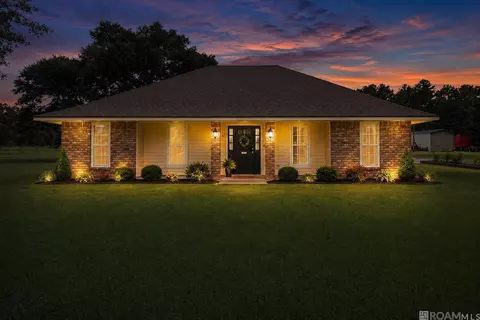 13180 Galloway Garden Rd, Walker, LA 70785