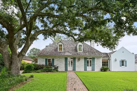 11 Oak Aly, Baton Rouge, LA 70806