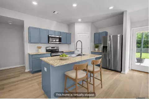 Kitchen - 13197 Hanks Way, Walker, LA 70785 photo 1 of 1