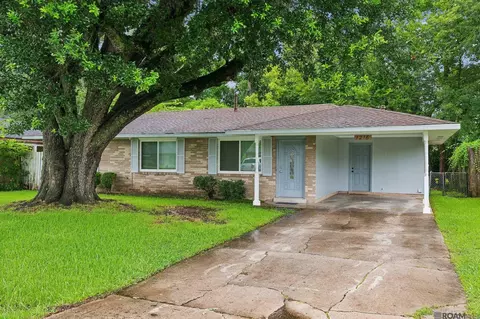 1216 S Stacy Ave, Gonzales, LA 70737