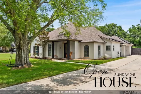 12462 Katie Dr, Gonzales, LA 70737