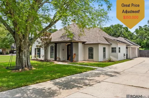 12462 Katie Dr, Gonzales, LA 70737