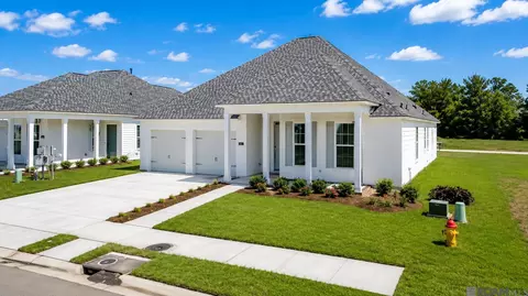 4432 Camargue Ave, Baton Rouge, LA 70820