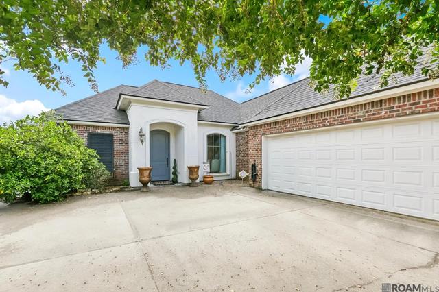 16490 Anna Belle Dr, Prairieville, LA 70769