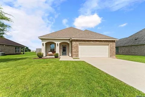 1705 S Gonzales Trace Ave, Gonzales, LA 70737