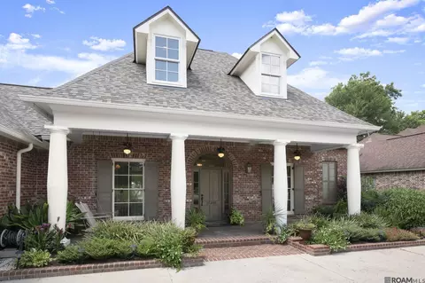 35390 Oakcrest Dr, Geismar, LA 70734