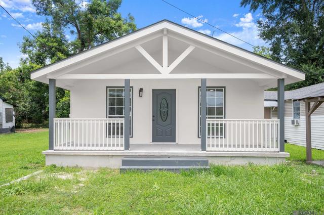 358 Kentucky Ave, Port Allen, LA 70767