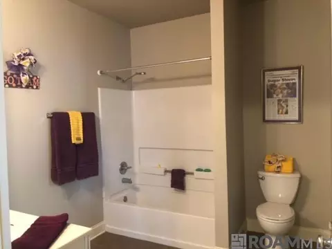 900 Dean Lee Dr # 901, Baton Rouge, LA 70820