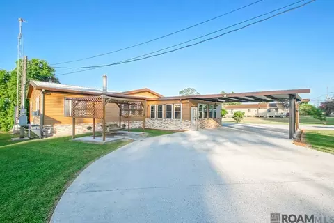 430 Belle River Rd, Pierre Part, LA 70339
