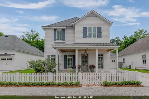 2736 Pointe-marie Dr, Baton Rouge, LA 70820