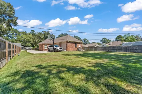 Exterior - 32550 Dwayne Dr, Walker, LA 70785 photo 8 of 9