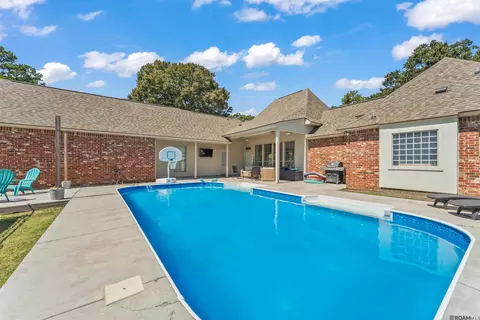 Exterior - 32550 Dwayne Dr, Walker, LA 70785 photo 3 of 9