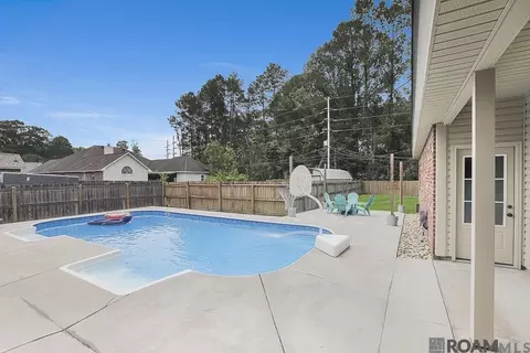 32550 Dwayne Dr, Walker, LA 70785 photo 5