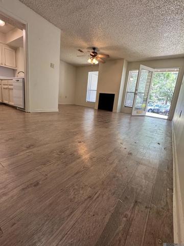 5101 Nicholson Dr # A15, Baton Rouge, LA 70820