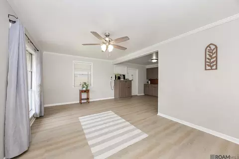 Living - 5371 Eudora Dr, Addis, LA 70710 photo 2 of 3