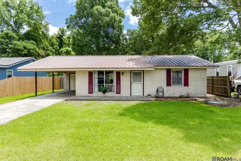 5371 Eudora Dr, Addis, LA 70710