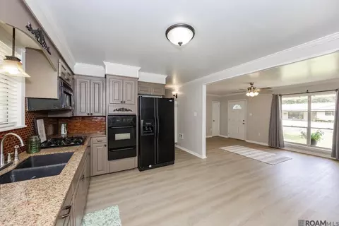 Kitchen - 5371 Eudora Dr, Addis, LA 70710 photo 2 of 2