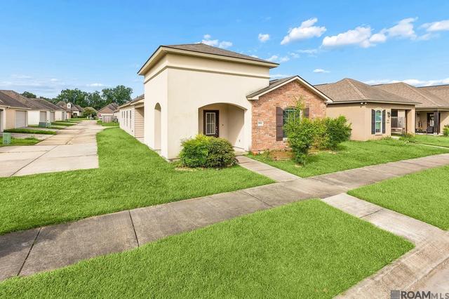 7864 W Pelican Lakes Ave, Baton Rouge, LA 70820