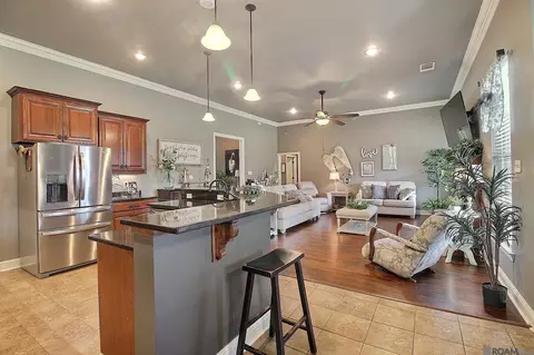 Kitchen - 4418 Union Dr, Addis, LA 70710 photo 2 of 4