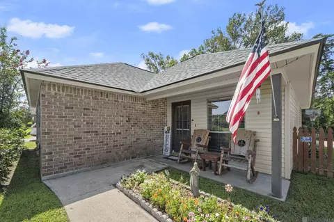 12242 Creekside Ave, Walker, LA 70785 photo 2