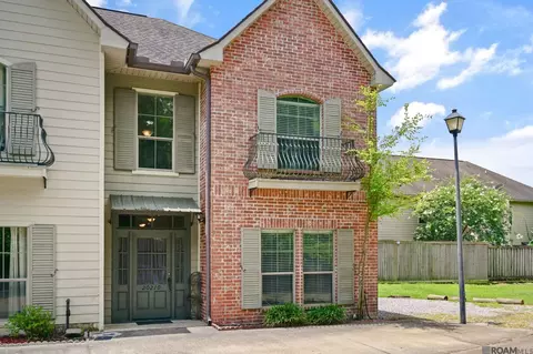 20210 De Chene Dr, Walker, LA 70785