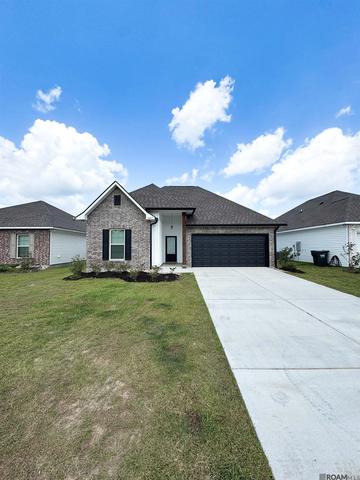 28317 Merrimack Dr, Denham Springs, LA 70726