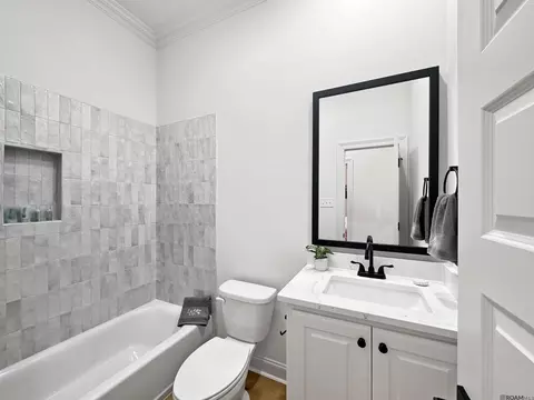 Bath - 39551 Hernando De Soto Dr, Darrow, LA 70725 photo 5 of 6