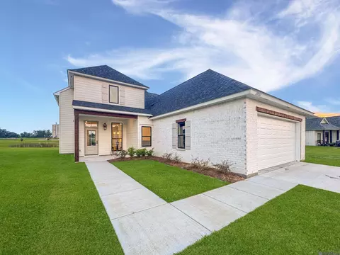 Exterior - 39551 Hernando De Soto Dr, Darrow, LA 70725 photo 2 of 7
