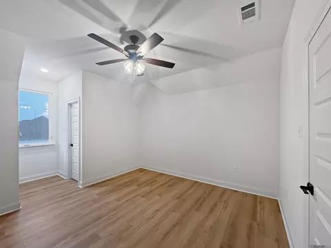 Bedroom - 39551 Hernando De Soto Dr, Darrow, LA 70725 photo 5 of 5