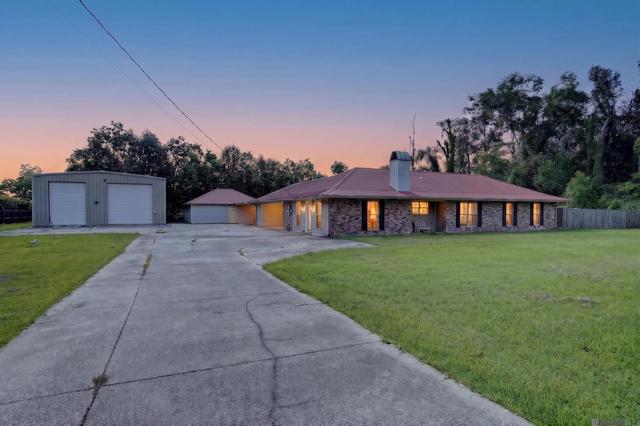 12140 Oakline Acres, Saint Amant, LA 70774