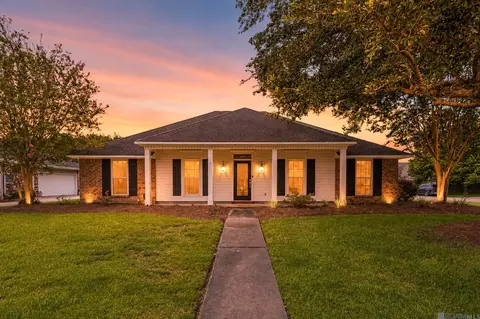 14214 Eastridge Ave, Baton Rouge, LA 70817